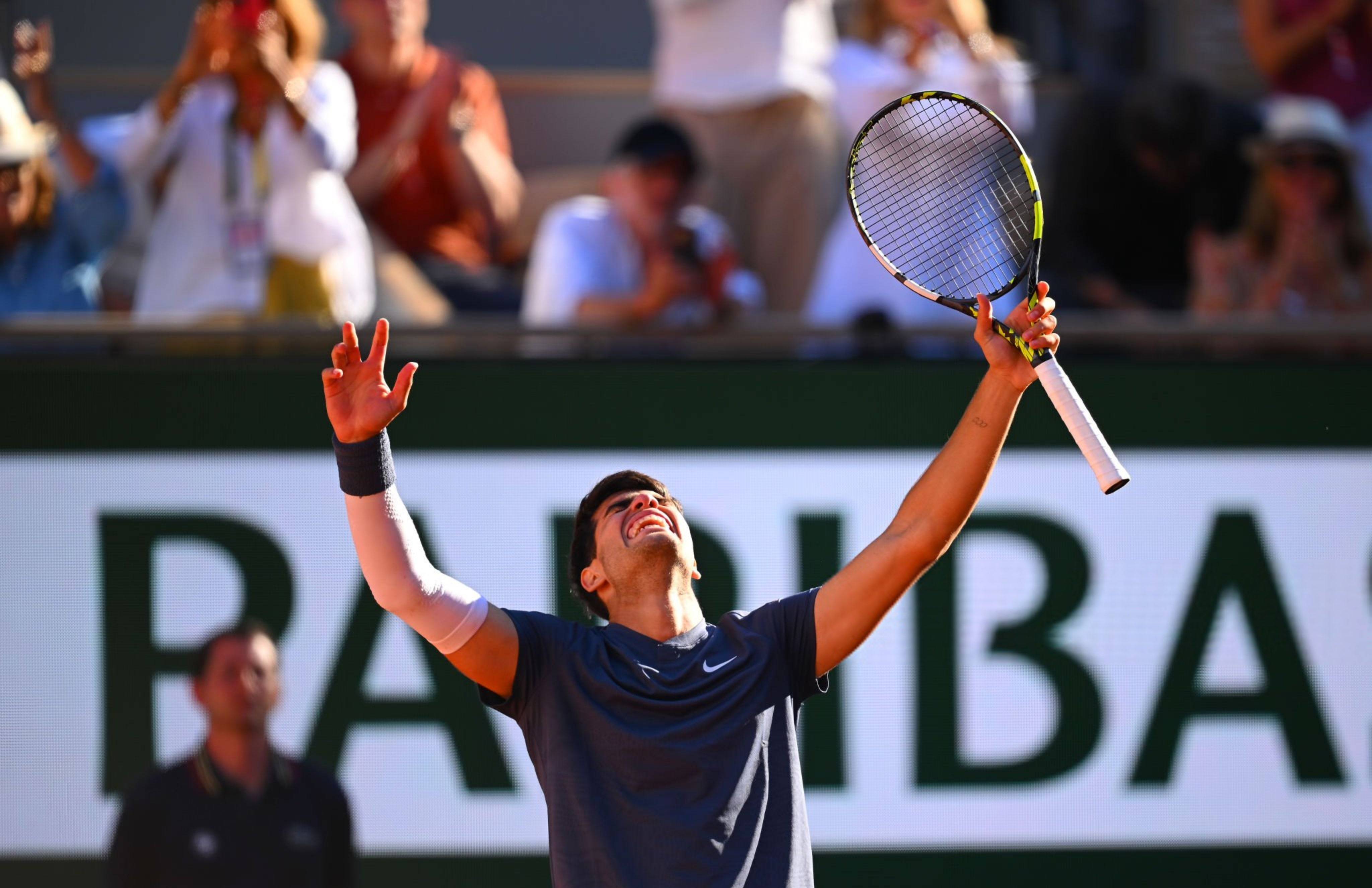 戴维斯杯横扫联合杯,阿尔卡拉斯点燃赛场 戴维斯杯横扫联合杯,阿尔卡拉斯点燃赛场