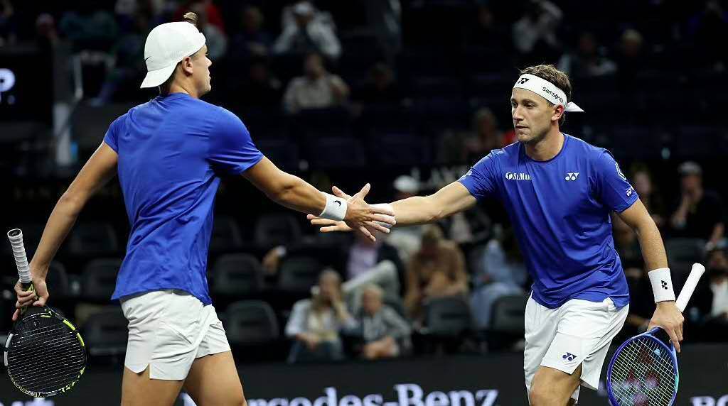 温网鏖战拉沃尔杯，鲁德点燃赛场